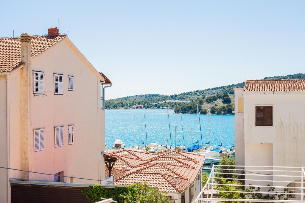 Hana Home - Apartments Tisno Εξωτερικό φωτογραφία