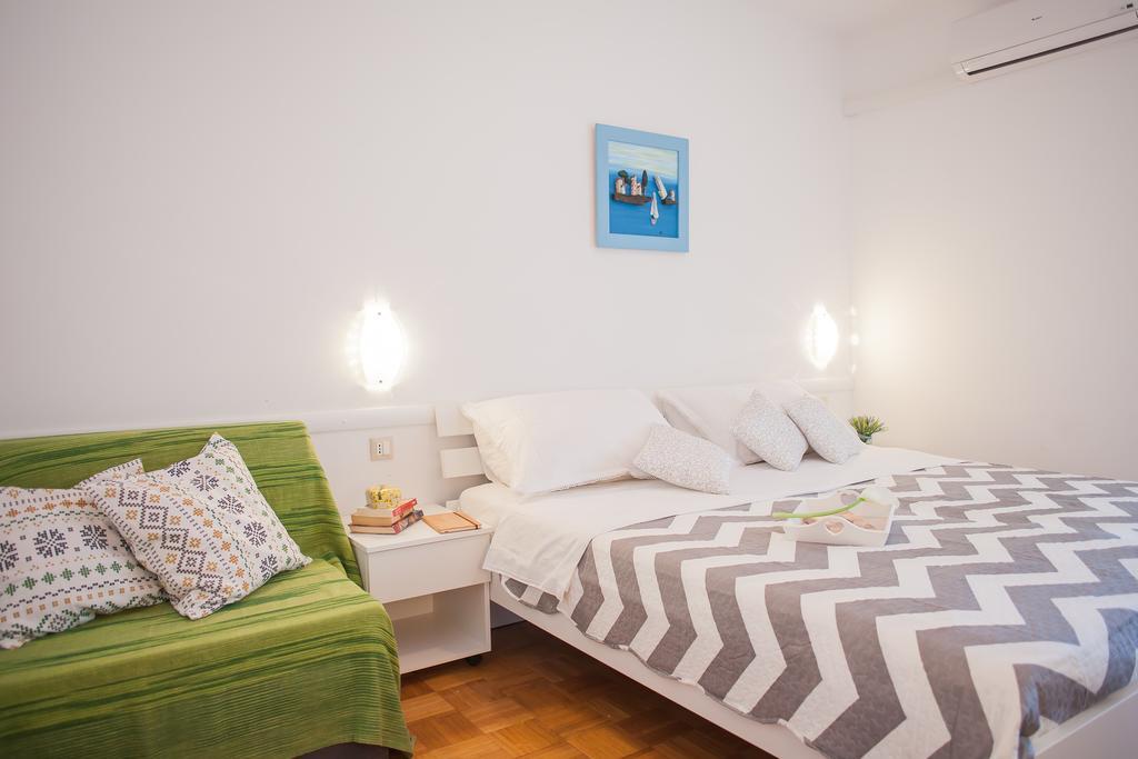 Hana Home - Apartments Tisno Εξωτερικό φωτογραφία