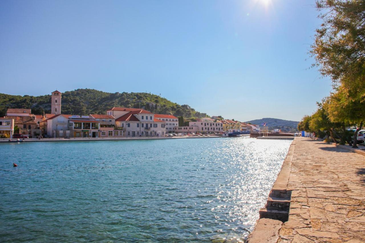 Hana Home - Apartments Tisno Εξωτερικό φωτογραφία